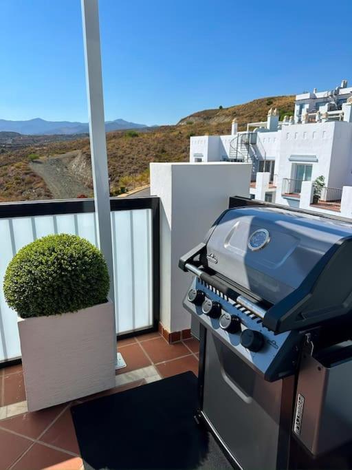 Oceanview Luxury Penthouse Apartment Estepona Exterior photo
